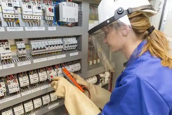 electrician West Puente Valley